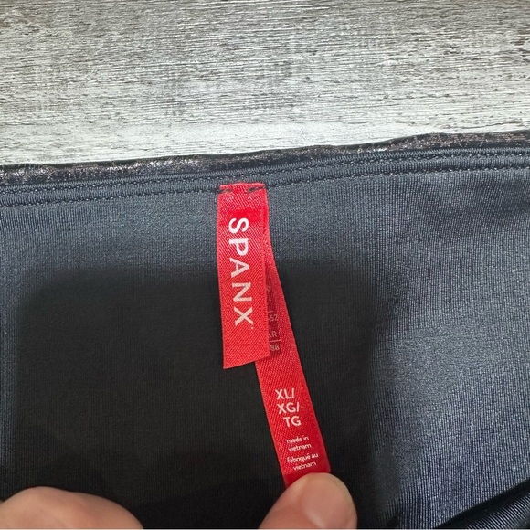 SPANX Faux Leather Croc Shine Leggings 20303R Brown Embossed Croc size XL - Picture 7 of 8